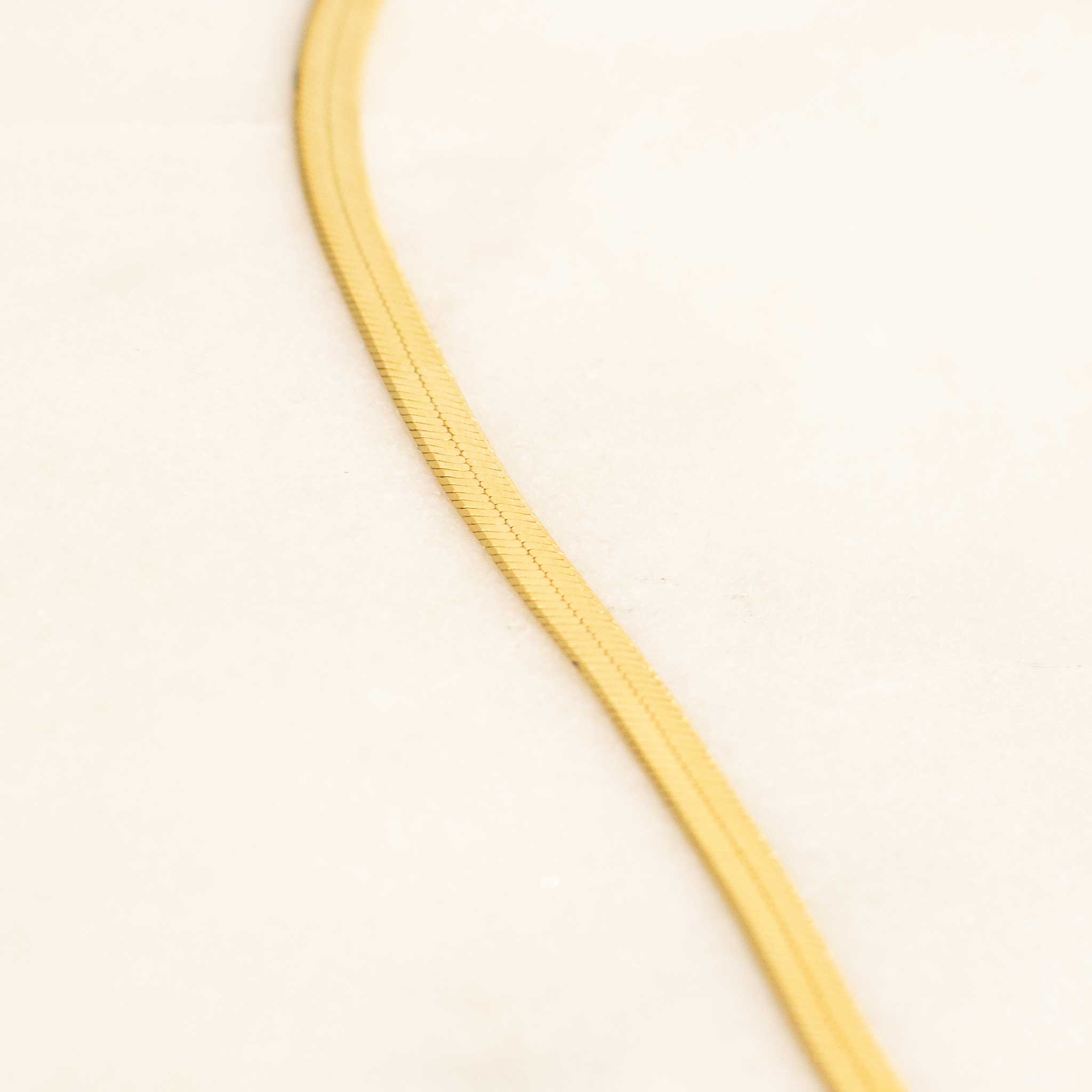9ct 3-Colour Gold 6-Plait Textured Herringbone Necklace 46cm/18